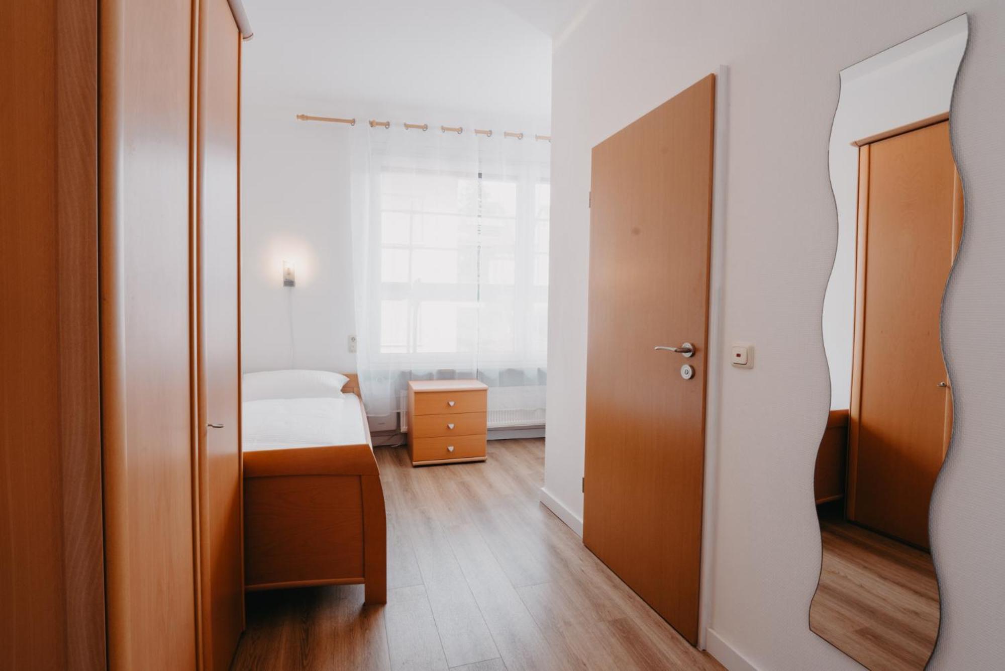 Hotel-Gasthof Zur Krone Waldaschaff Exteriér fotografie